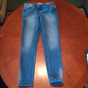 Faded Glory Denim Jeans - Size: 28     (1097)